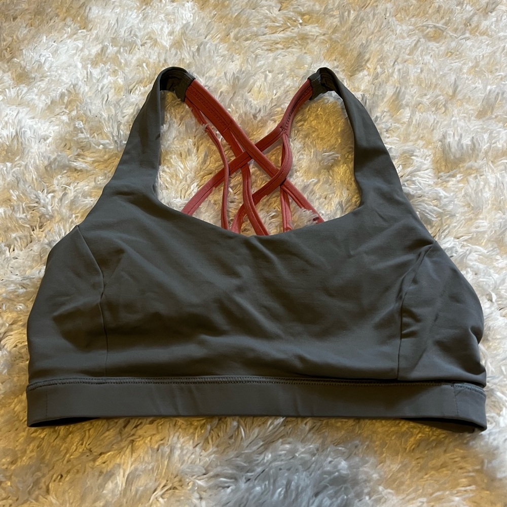 Lululemon free to be serene